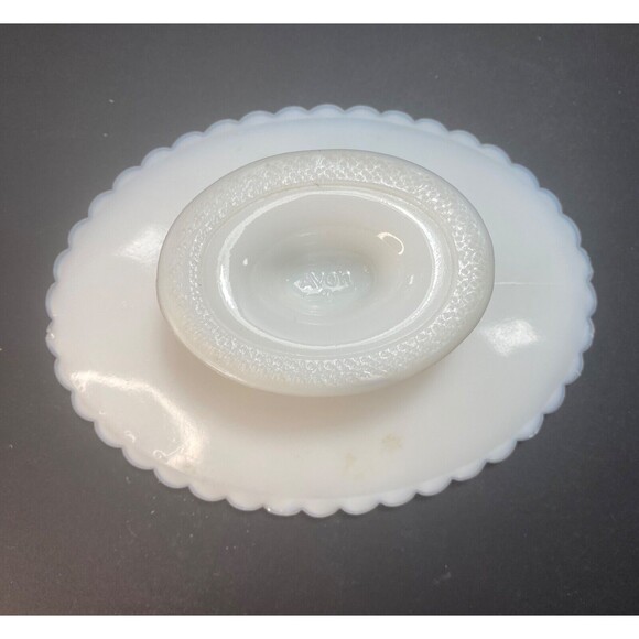 Set of Two Avon Milk Glass Trinket Dishes Owl Soap Dish Butterfly Dish 6" Retro - Picture 6 of 16